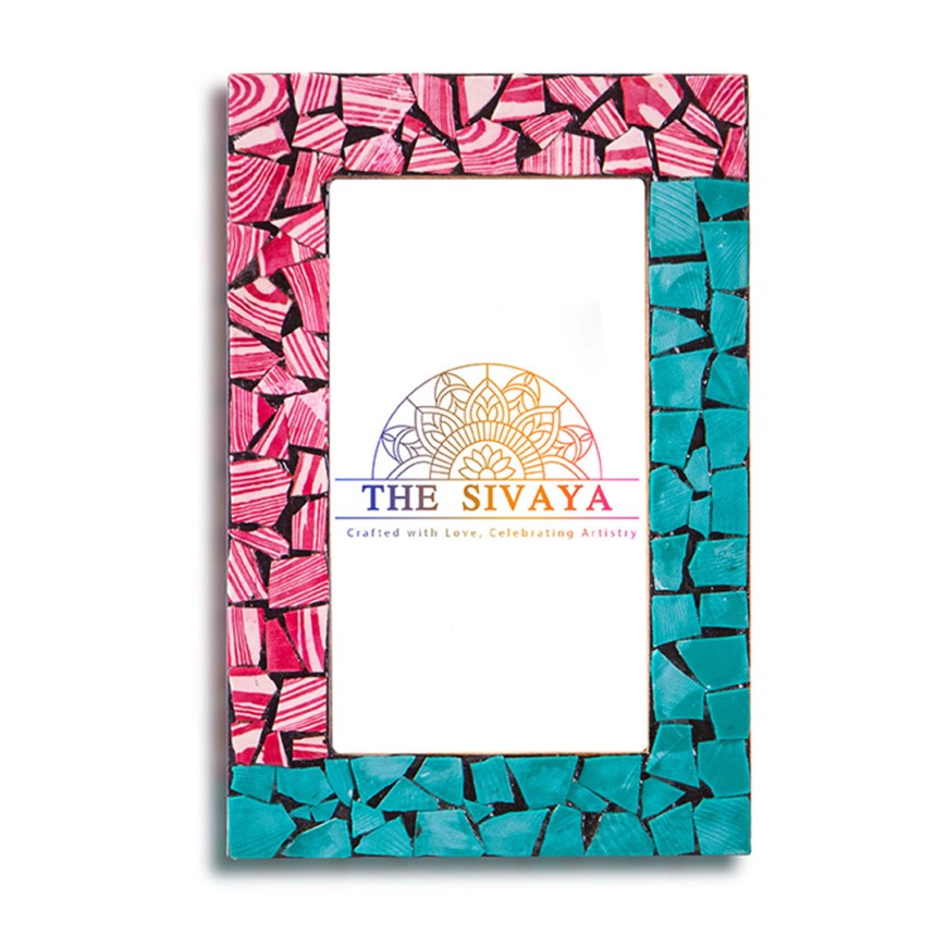 Hand Crafted Resin Décor Photo Frame