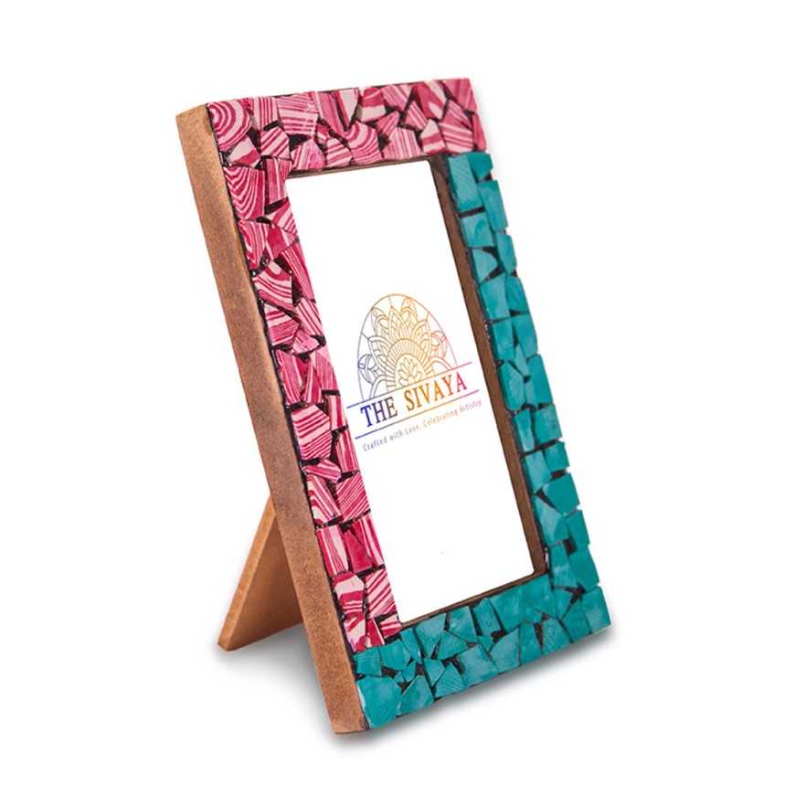 Hand Crafted Resin Décor Photo Frame