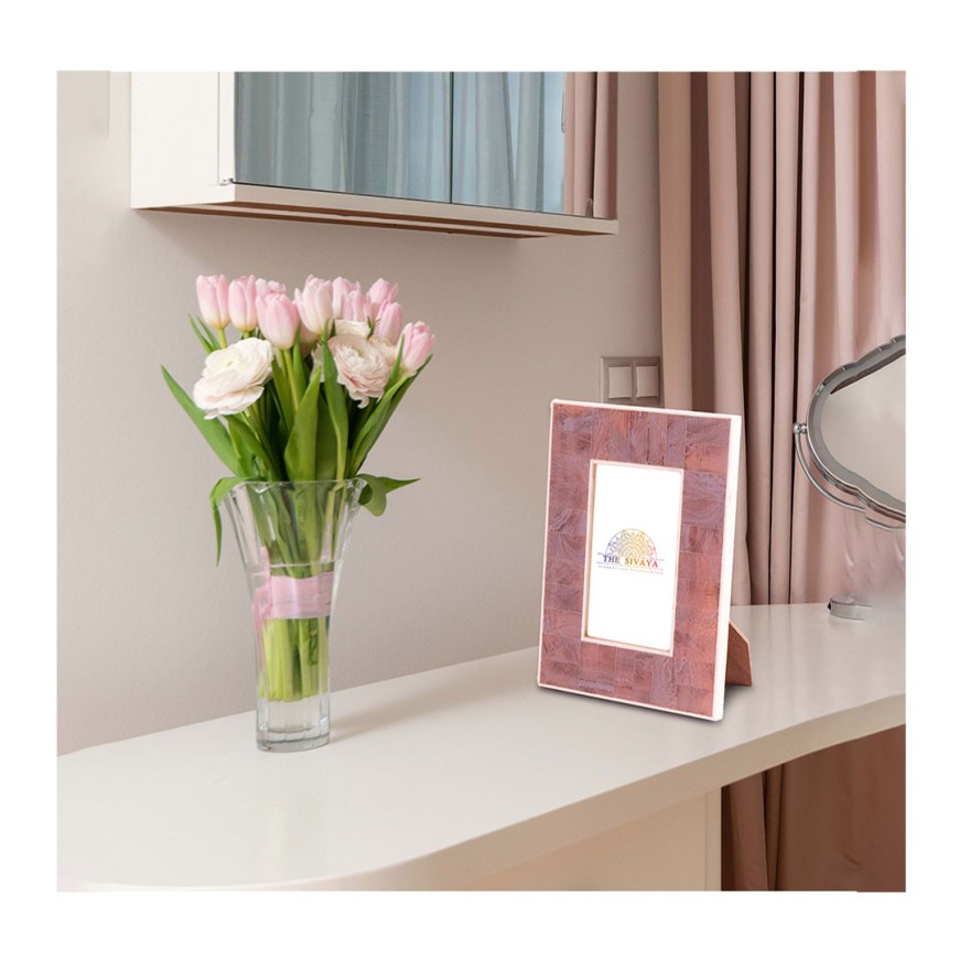 Hand Crafted Resin Décor Photo Frame